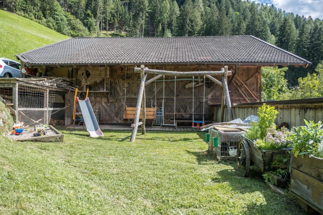 Hofschenke Pfeiftal - Heuduft Apartamento San Martino In Passiria  Exterior foto