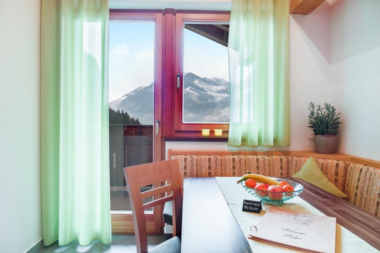 Hofschenke Pfeiftal - Heuduft Apartamento San Martino In Passiria  Exterior foto