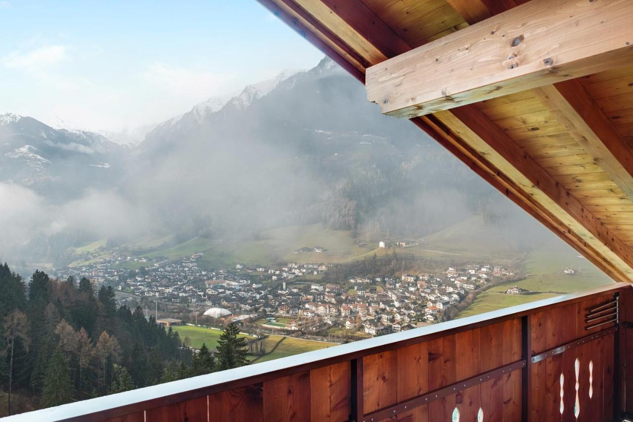 Hofschenke Pfeiftal - Heuduft Apartamento San Martino In Passiria  Exterior foto